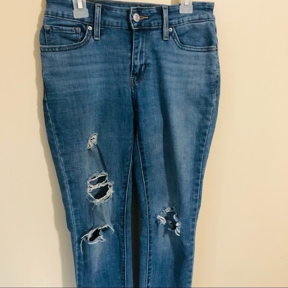 Levi’s 711 Skinny Raw Hem Distressed Jeans - Picture 2 of 7